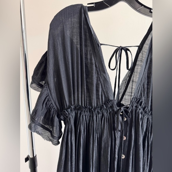 Flawless Black Crepe Maxi Dress - Picture 5 of 9